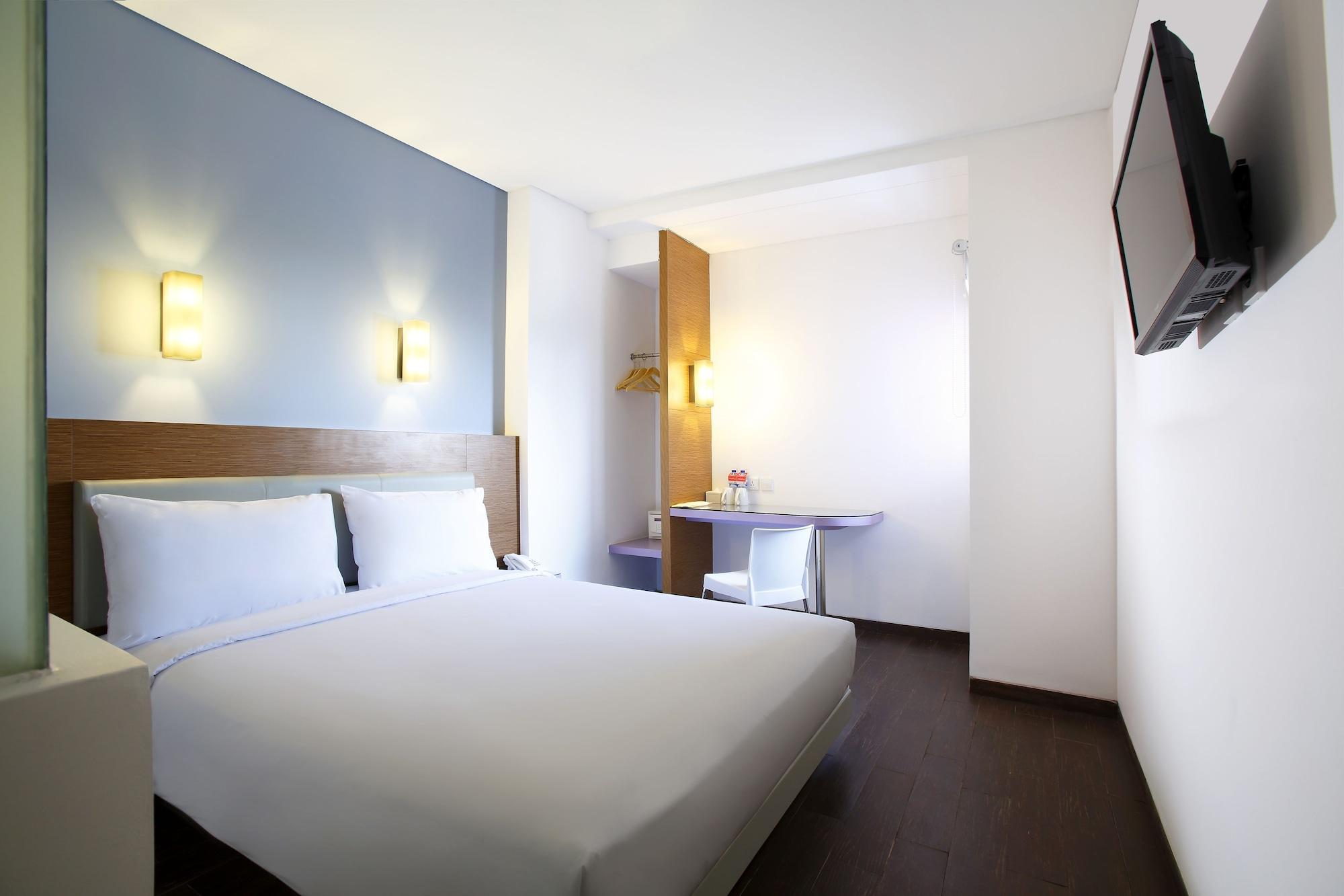 Amaris Hotel Pasar Baru Джакарта Екстериор снимка